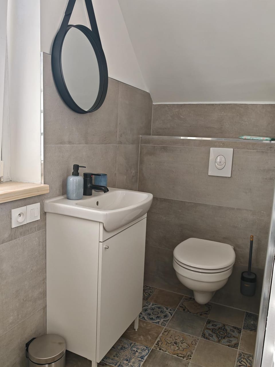 Toilet, Bathroom