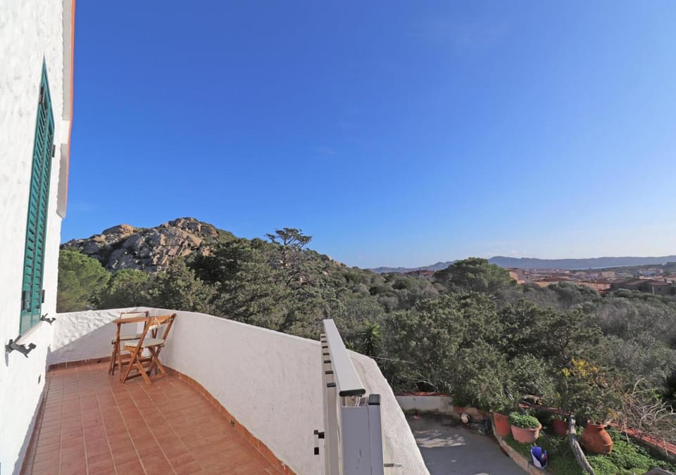 Day, Natural landscape, View (from property/room), Balcony/Terrace