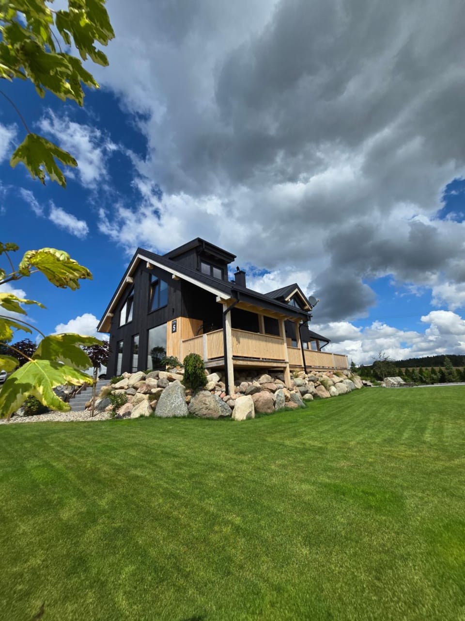Property building, Natural landscape, Garden, Garden view