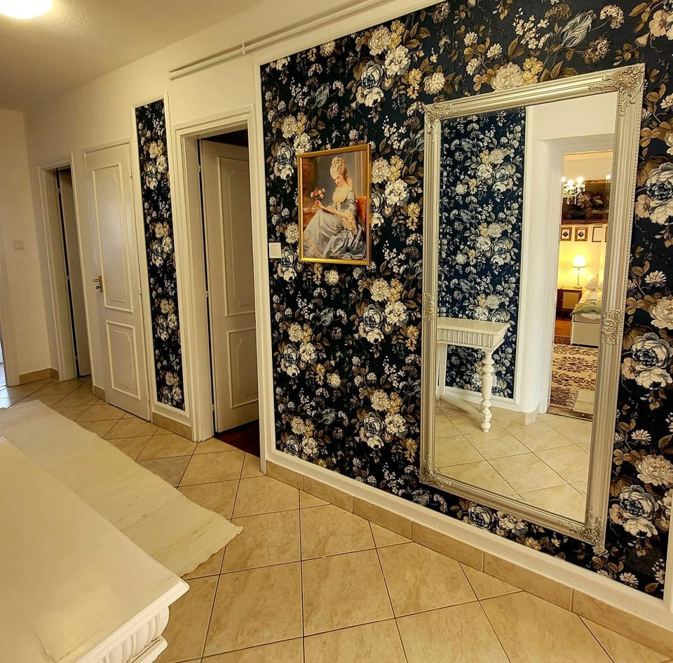 Bonjour Vendégház Apartment in Slovakia