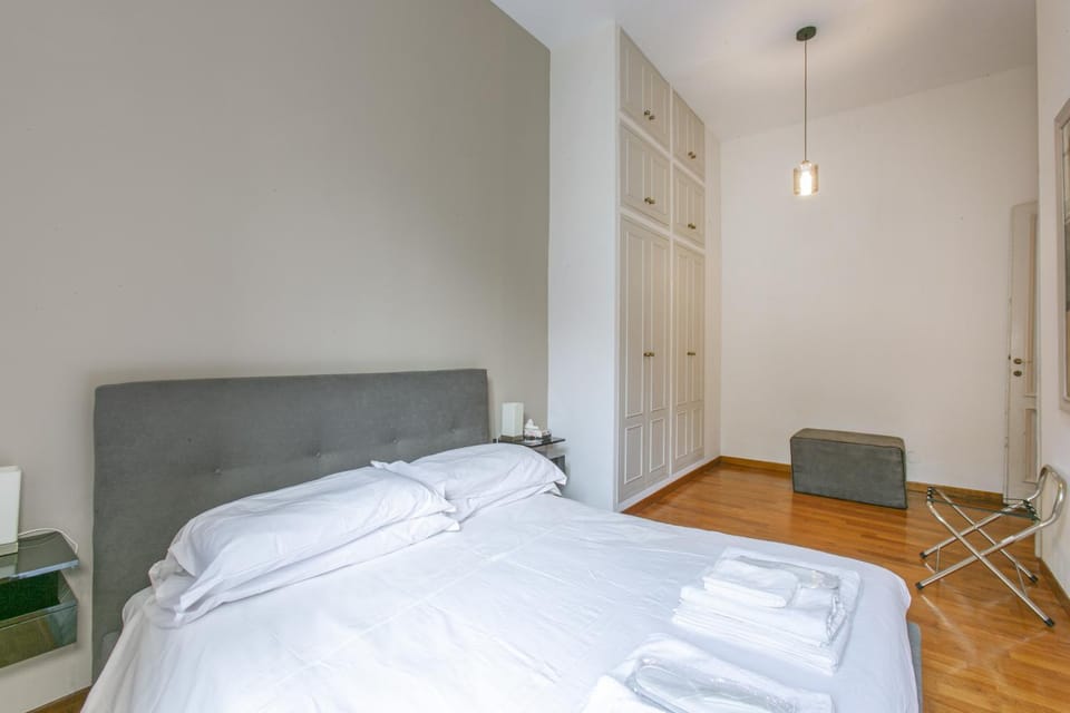 View (from property/room), Photo of the whole room, Bedroom