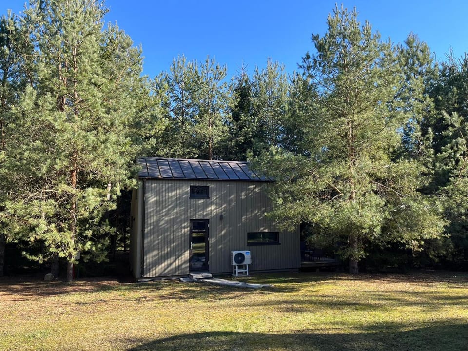 Property building, Spring, Day