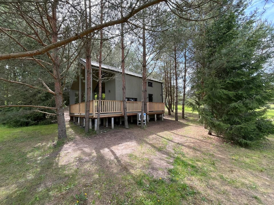Property building, Area and facilities