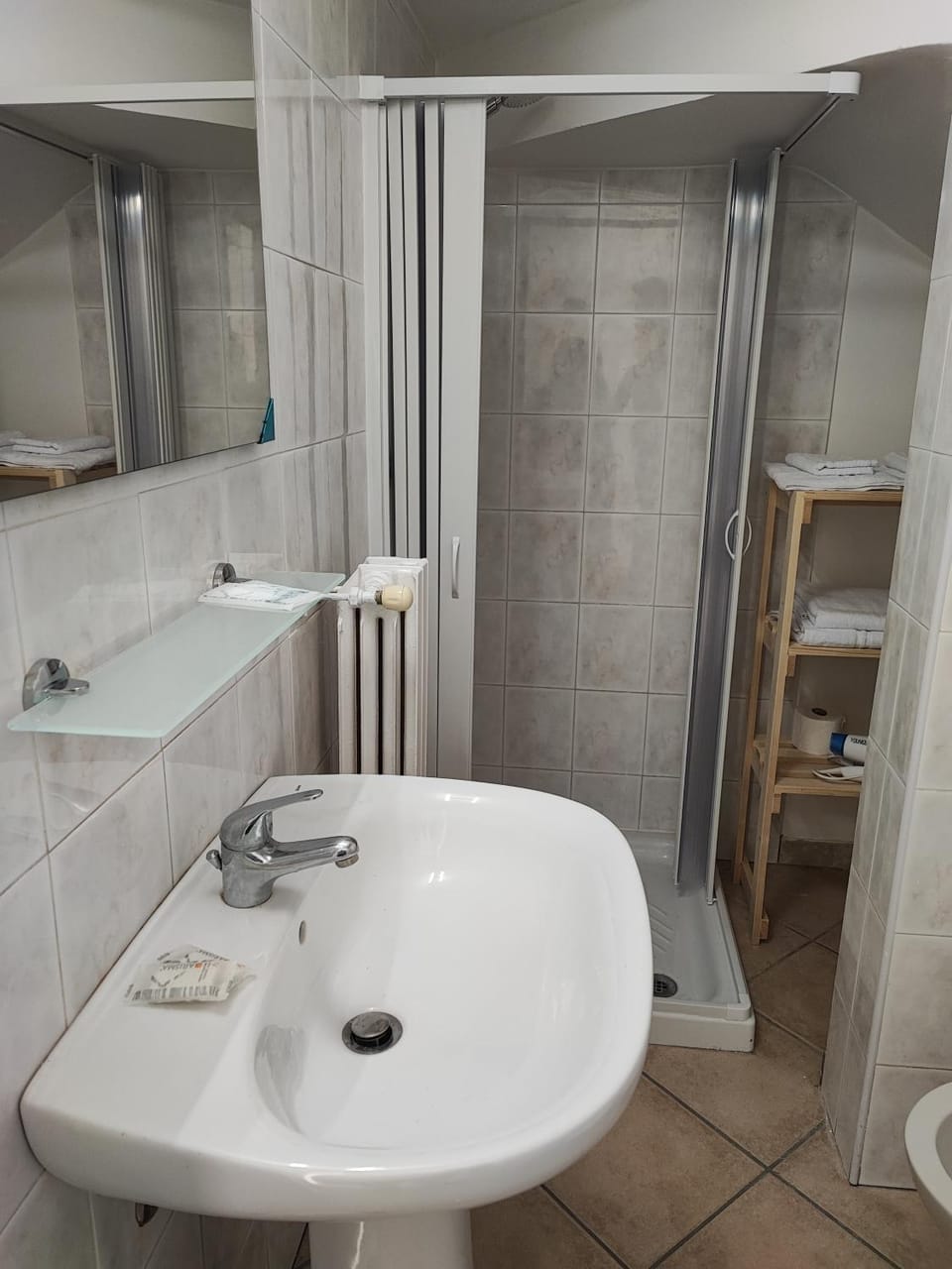 Shower, Bathroom