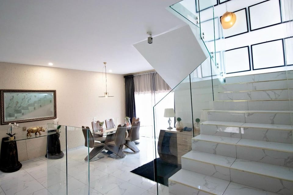 View (from property/room), Living room, Seating area, Dinner, Dinner