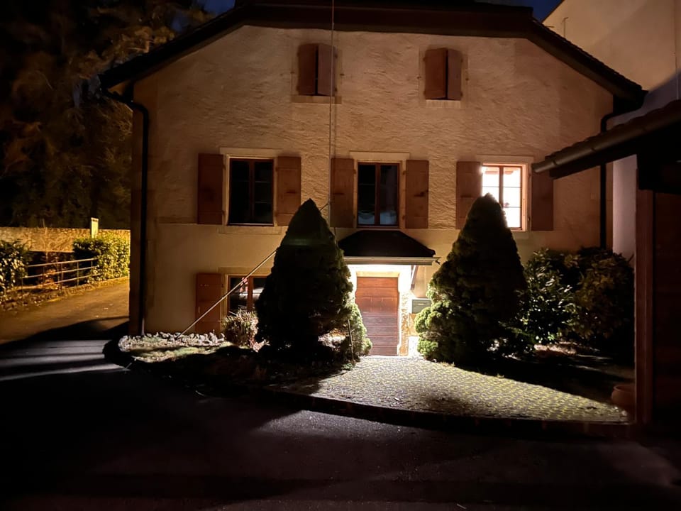 Property building, Night