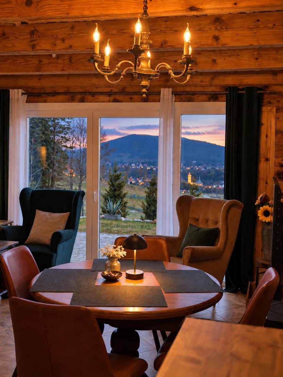 Living room, Dining area