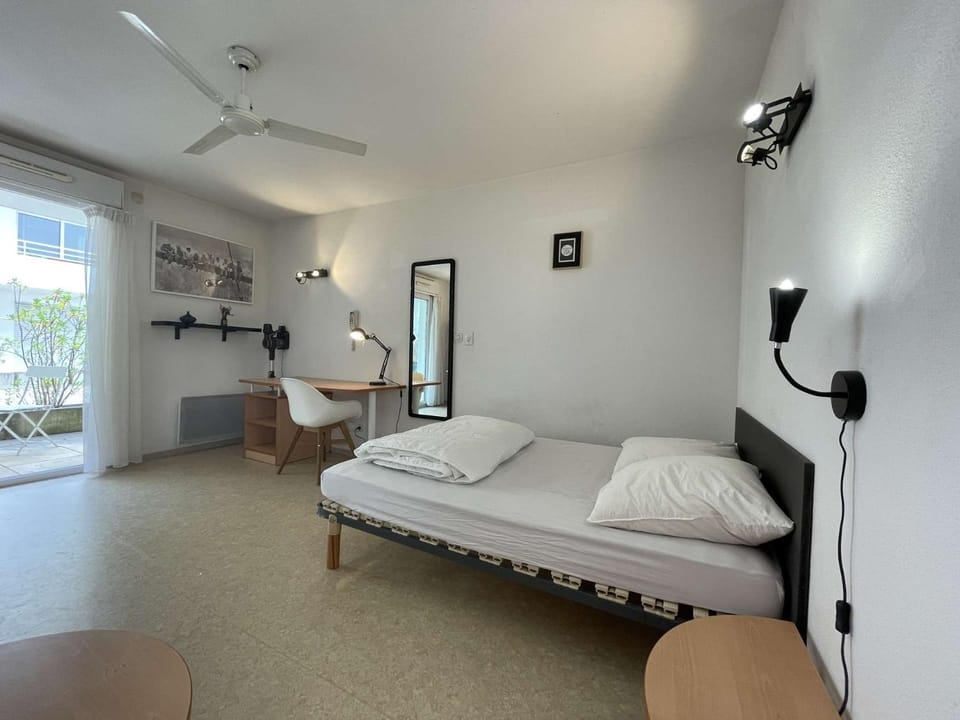 Appt Studio LA ROCHELLE - LR030-E24 Apartment in La Rochelle