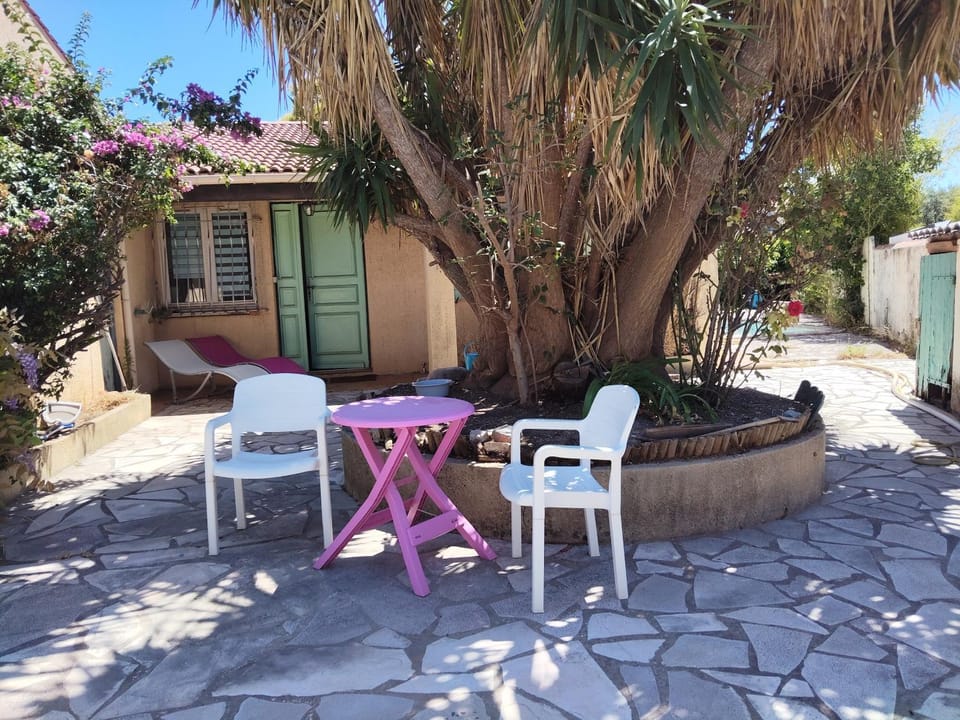 Arbre de vie Villa in Hyères
