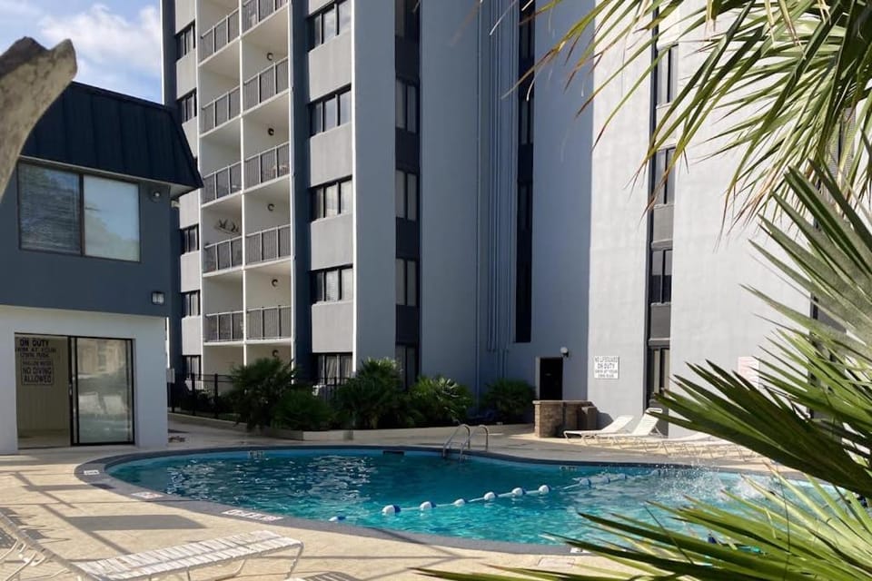 Holiday Towers 301 Apartment in Myrtle Beach