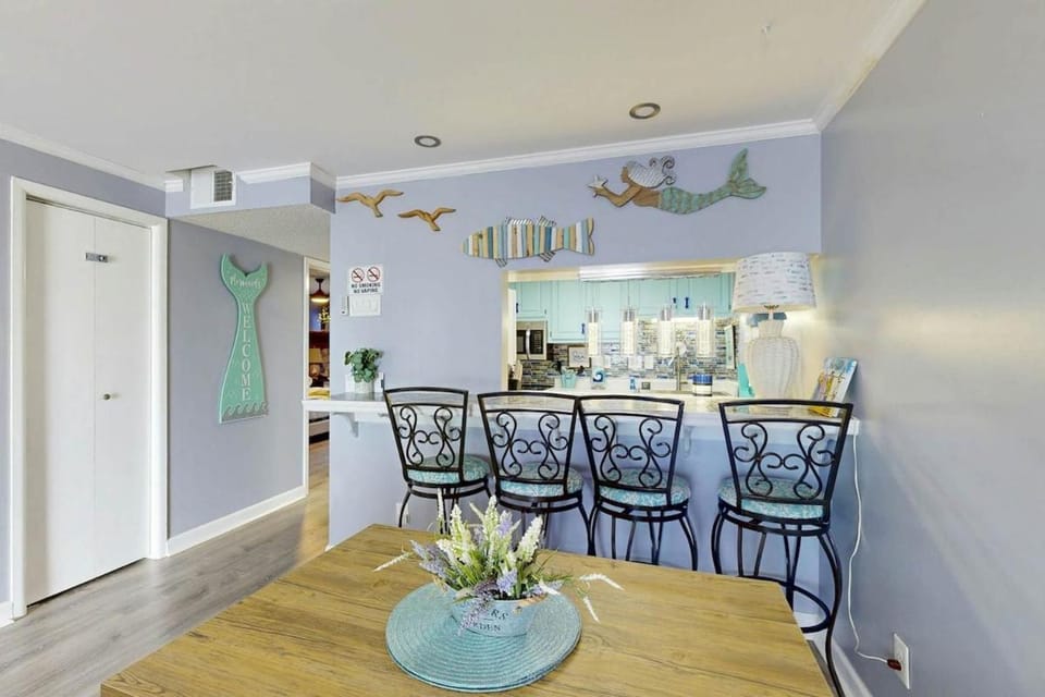 Holiday Towers 301 House in Myrtle Beach