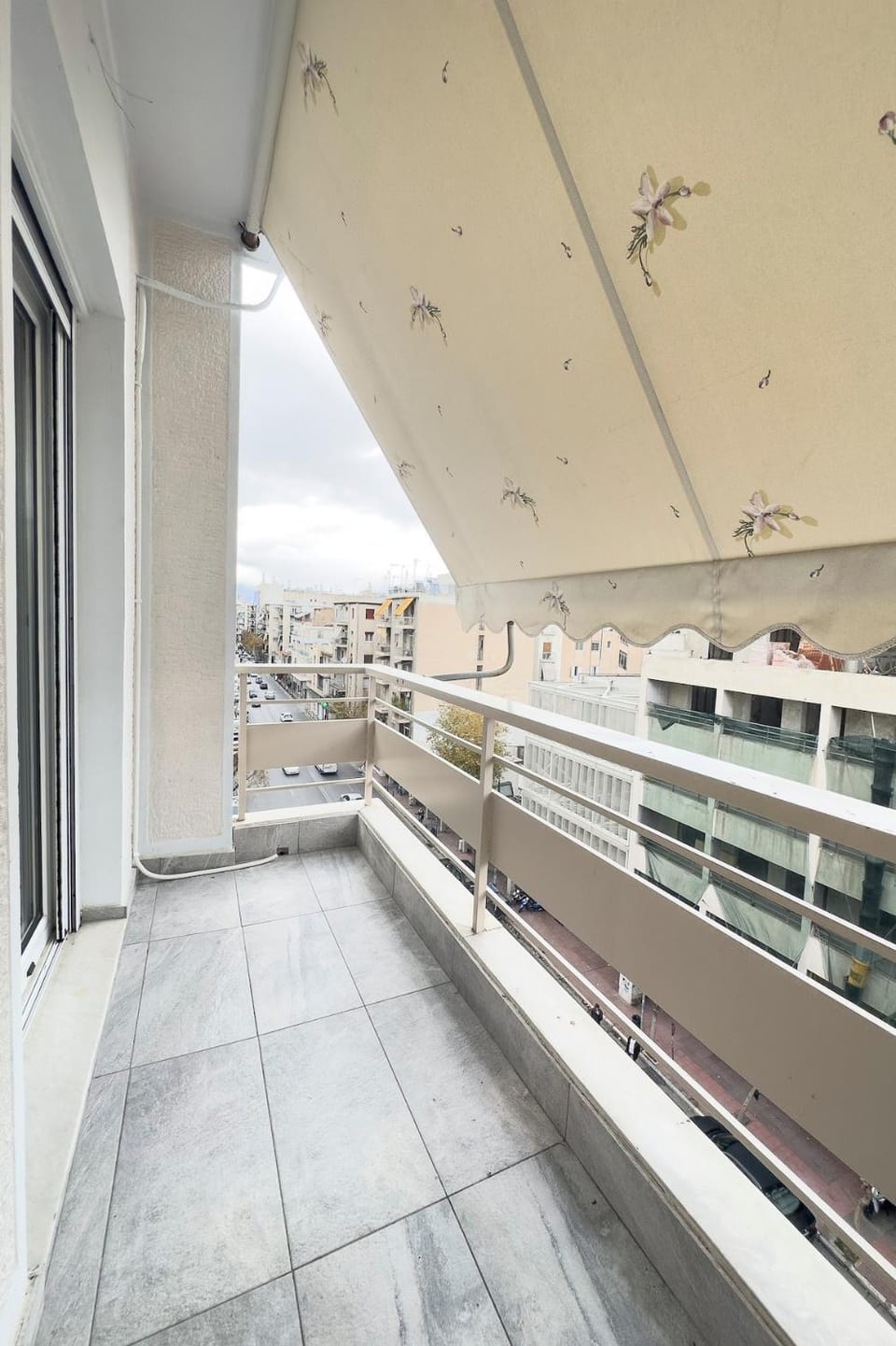Cozy Apartment with Office - 19min to Athens Center Apartment in Athens