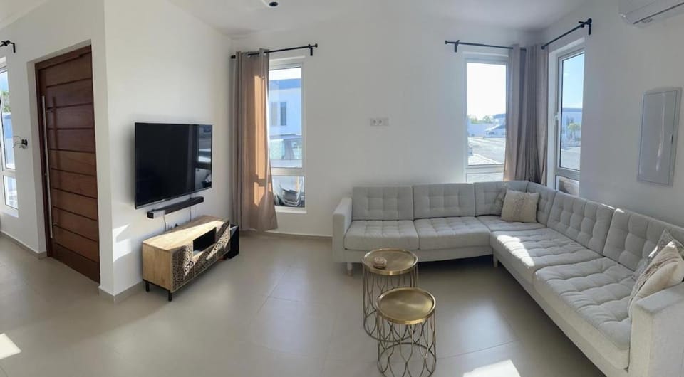 The luxury flamingo Villa in Jan Thiel