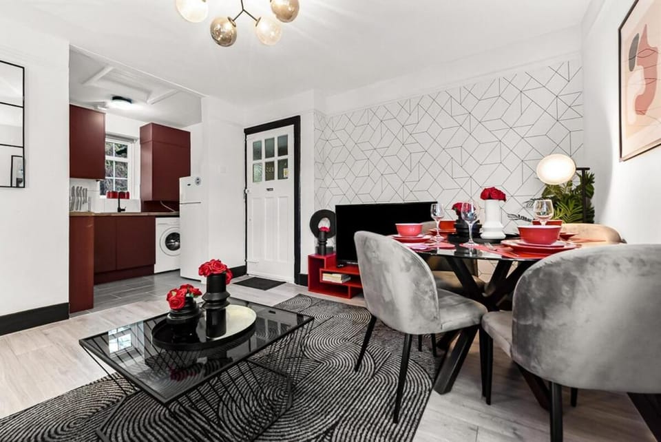 Trendy Finchley 2 bed Gem slp 6 with free parking Apartment in London
