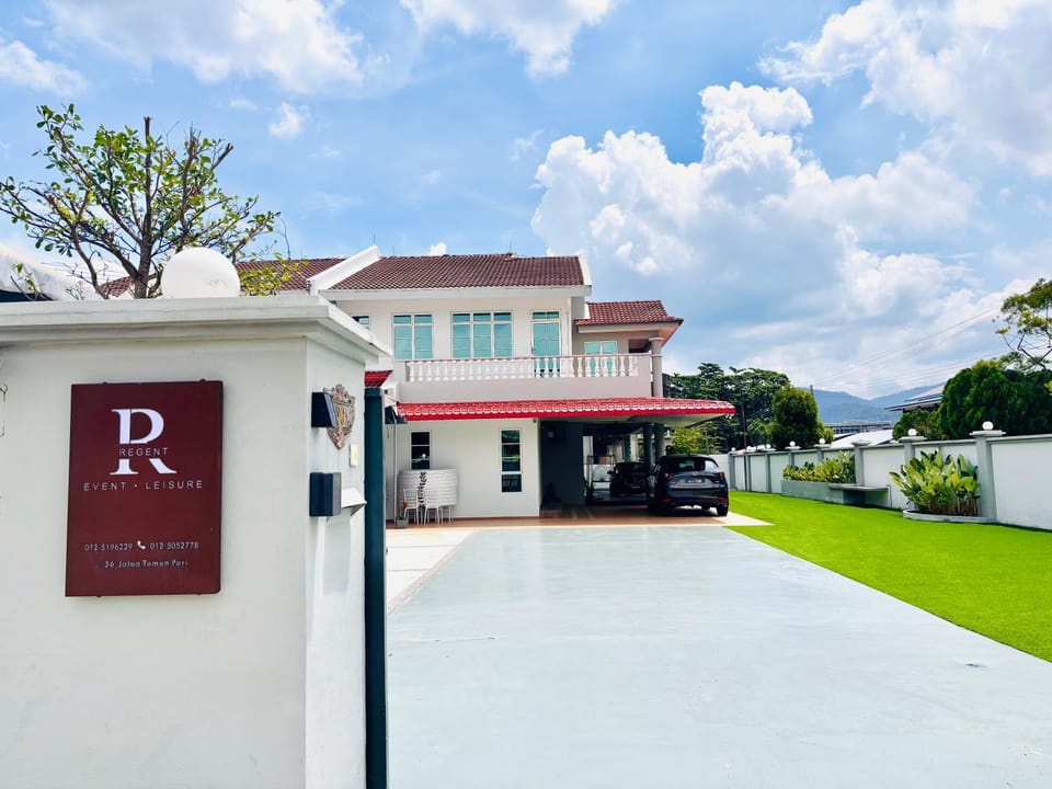 Property building, Day