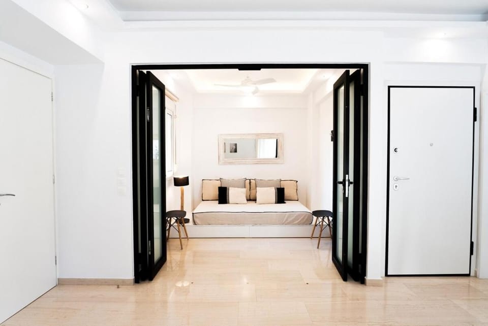 Athens! Didems Hideaway! Apartment in Kallithea