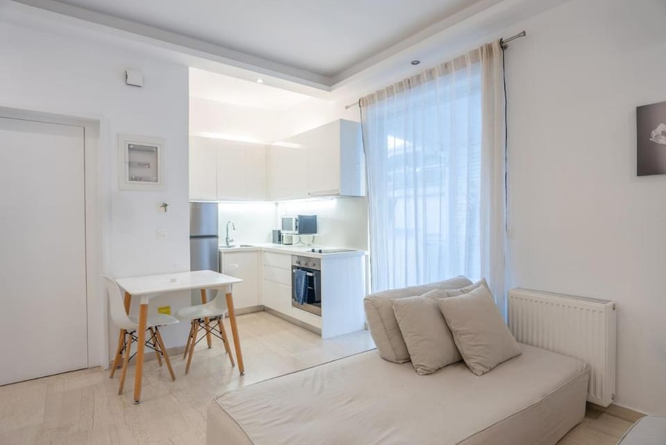 Athens! Didems Hideaway! Apartment in Kallithea