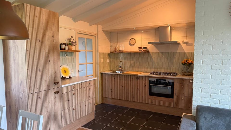 Vakantiehuisje Sinneblom House in Friesland, Netherlands