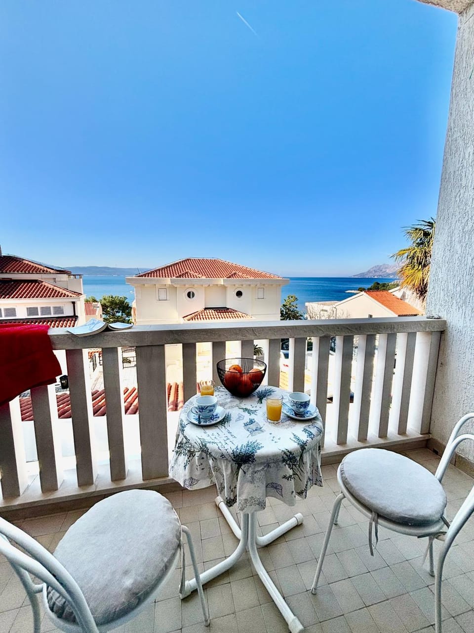 Apartment Luce with sea view and balcony in Brela Apartment in Brela