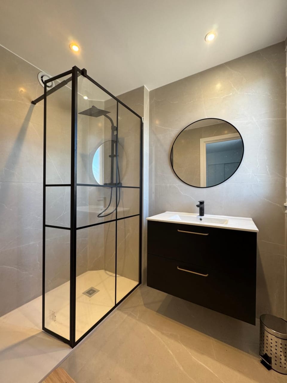 Shower, Bathroom