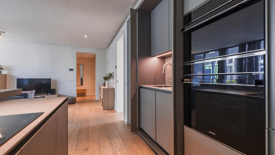 Kitchen or kitchenette