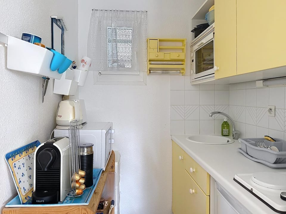 Cocon d'Houlgate - Logement à 500m de la plage avec son balcon vue sur le jardin, 4 couchages, wifi gratuite Apartment in Houlgate