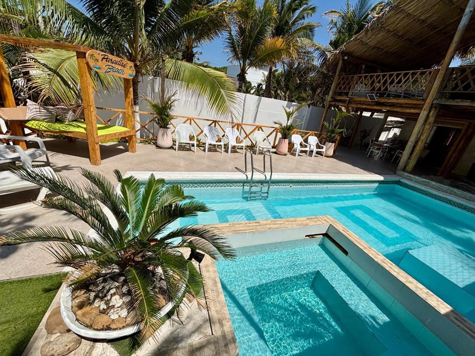 Paradise BH House in Atlantico