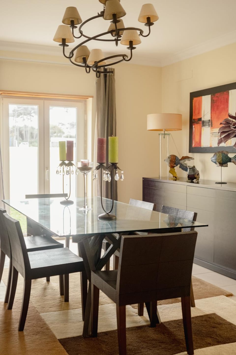 Seating area, Dining area