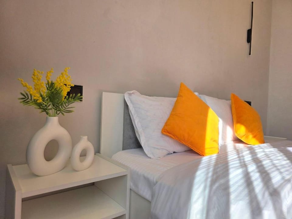 Orange Apartment in Almaty