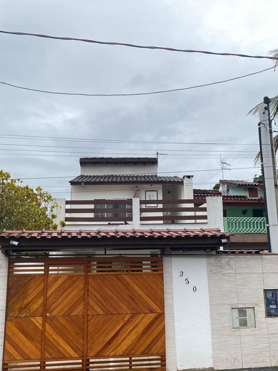 Facade/entrance