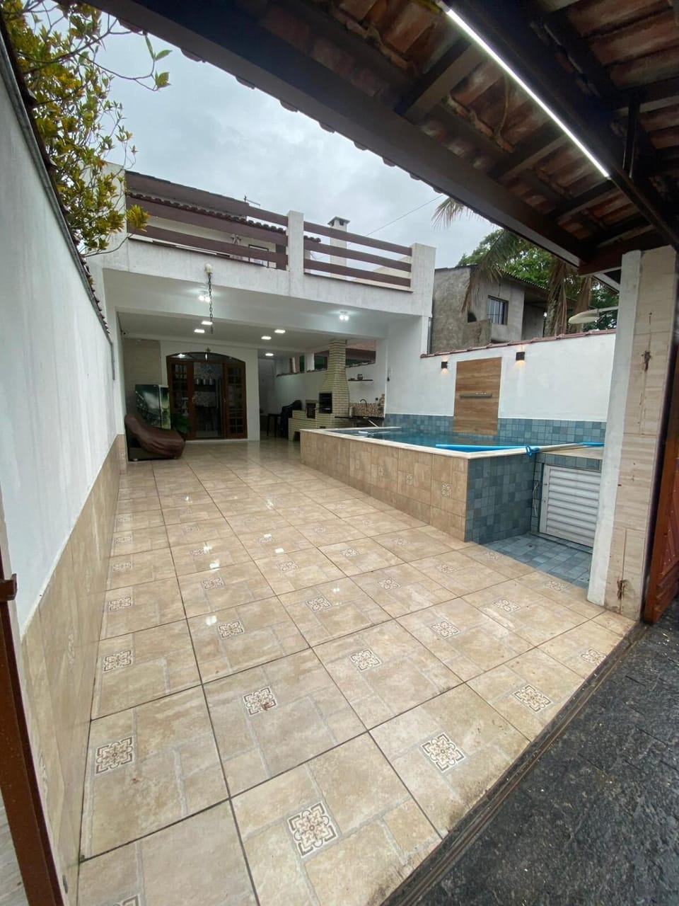 BBQ facilities, Swimming pool, Parking