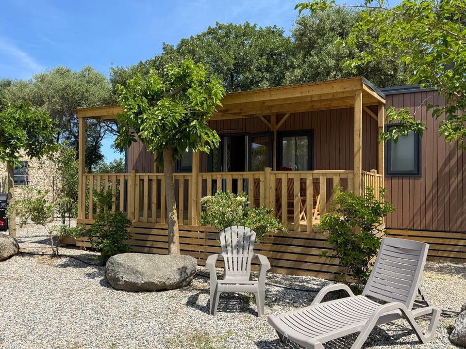 Location du Ranch Cantarettu Campground/ 
RV Resort in Corsica