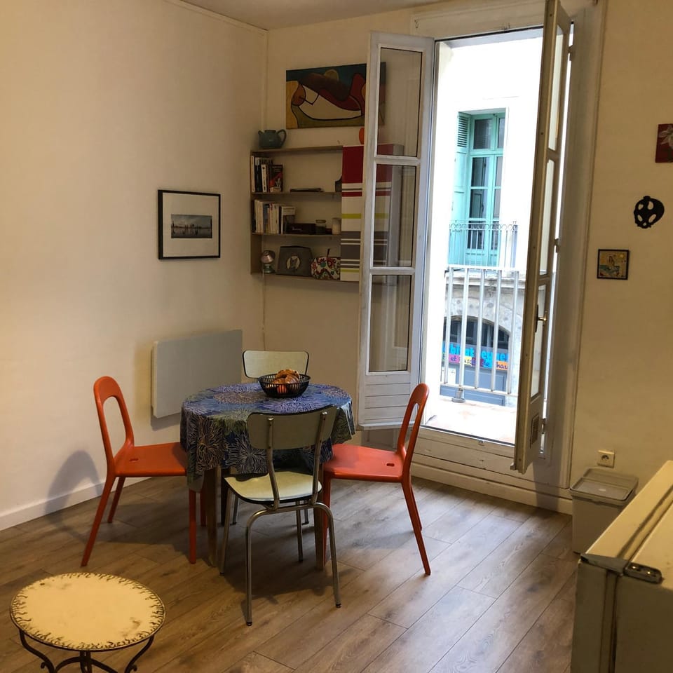 Joli petit appartement dans le quartier haut Apartment in Occitanie