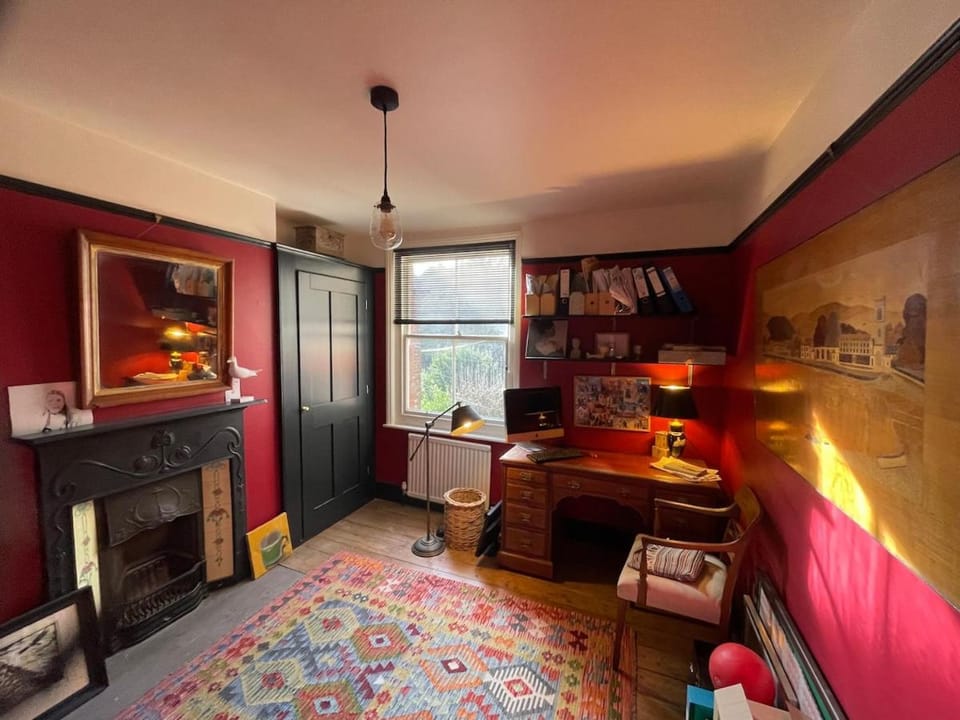 Large Townhouse in Lewes, National Park House in Lewes District