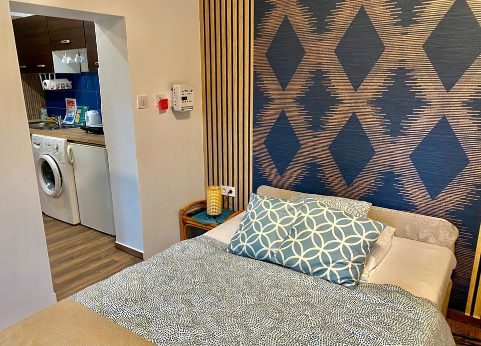 Two rooms with bath Apartment in Budapest