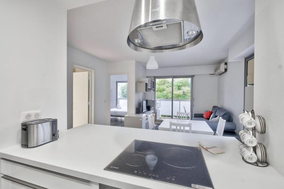Flat with balcony 15min from Promenade des Anglais Apartment in Nice