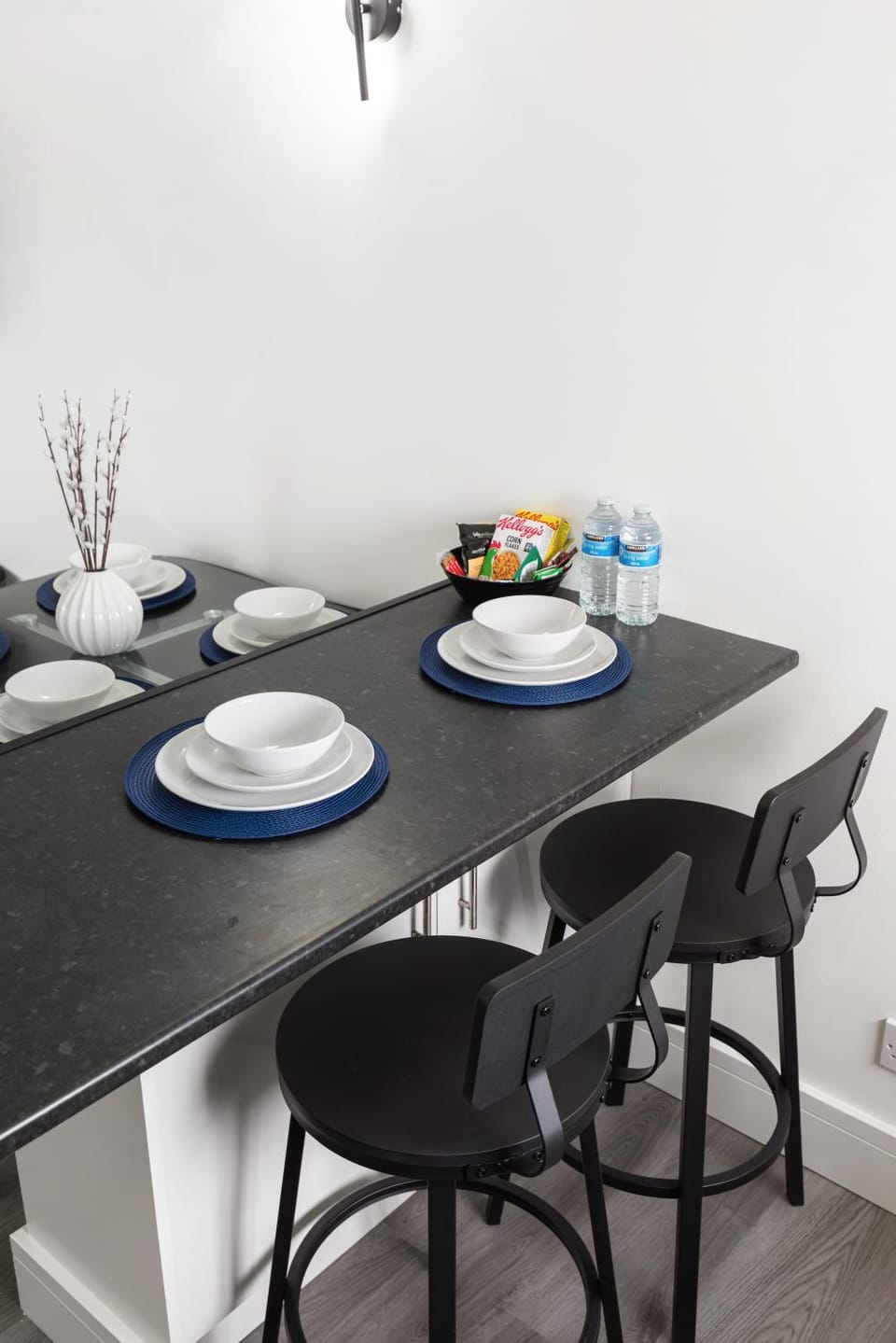 1st Floor Flat by Reading Centre Perfect for Contractors and Long-Term Stays Apartment in Reading