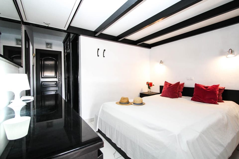 Los Canarios Oasis & Pool by Canarias Prime Homes Apartment in Comarca Sur