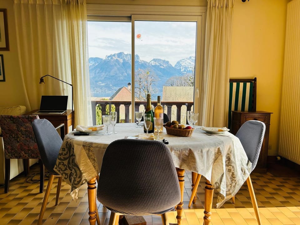 Natural landscape, Seating area, Mountain view