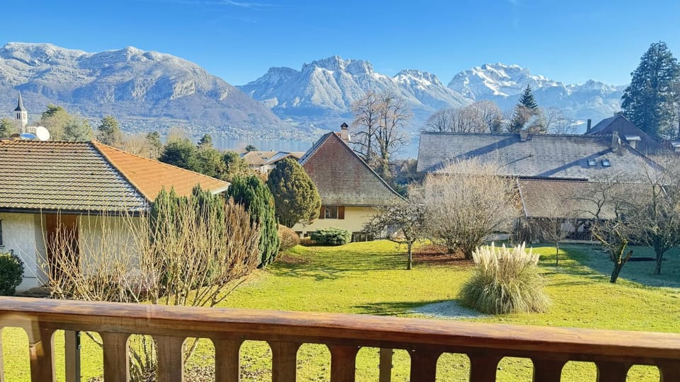 Natural landscape, Lake view, Mountain view