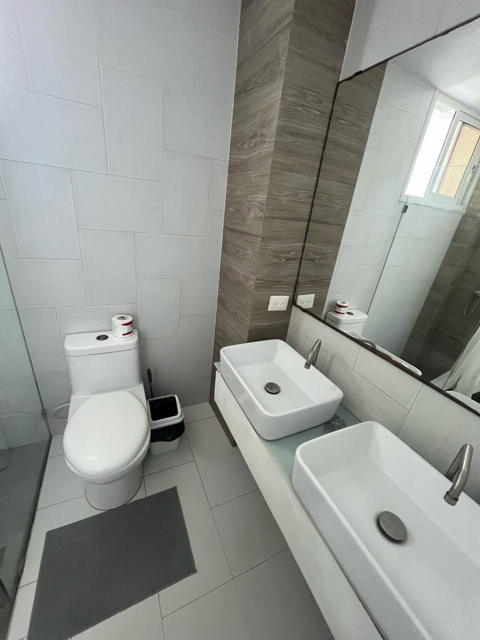 Shower, Toilet, Bathroom, bidet
