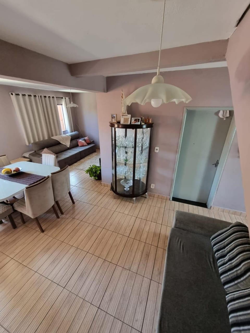 Quarto confortável com banheiro privativo em aconchegante residência Vacation rental in State of São Paulo