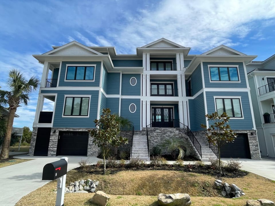 8 Sea Front, Oceanfront Estate, Pool, Game Room, Elevator House in Hilton Head Island