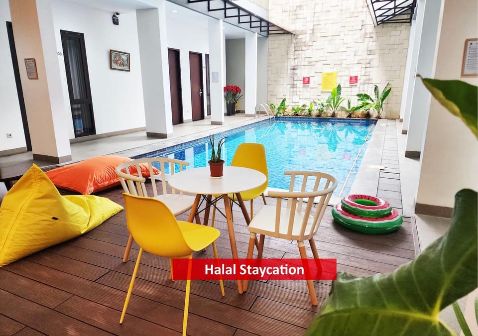 Garden, Lobby or reception, Seating area, Garden view, Pool view, Swimming pool