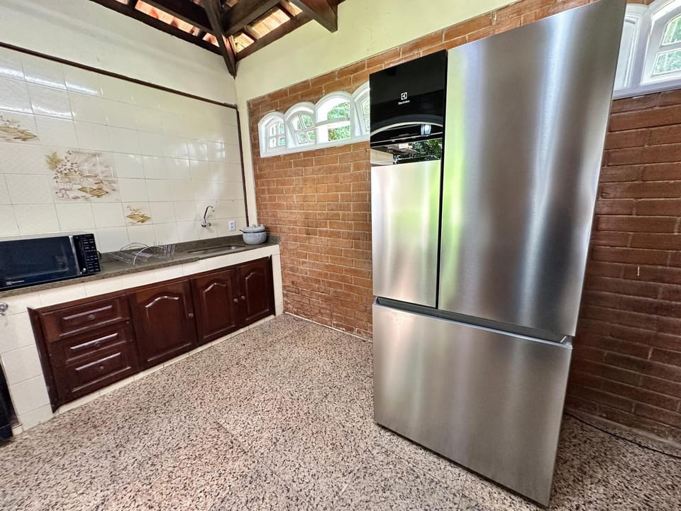 Kitchen or kitchenette, microwave, oven