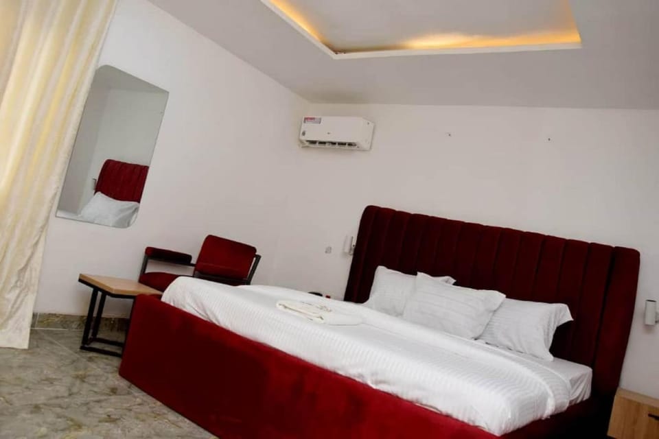 Hotel Padelia and Apartment Airport Road Apartment in Lagos