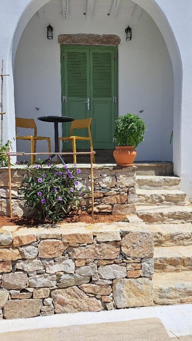 Lavender studio Apartment in Decentralized Administration of the Aegean