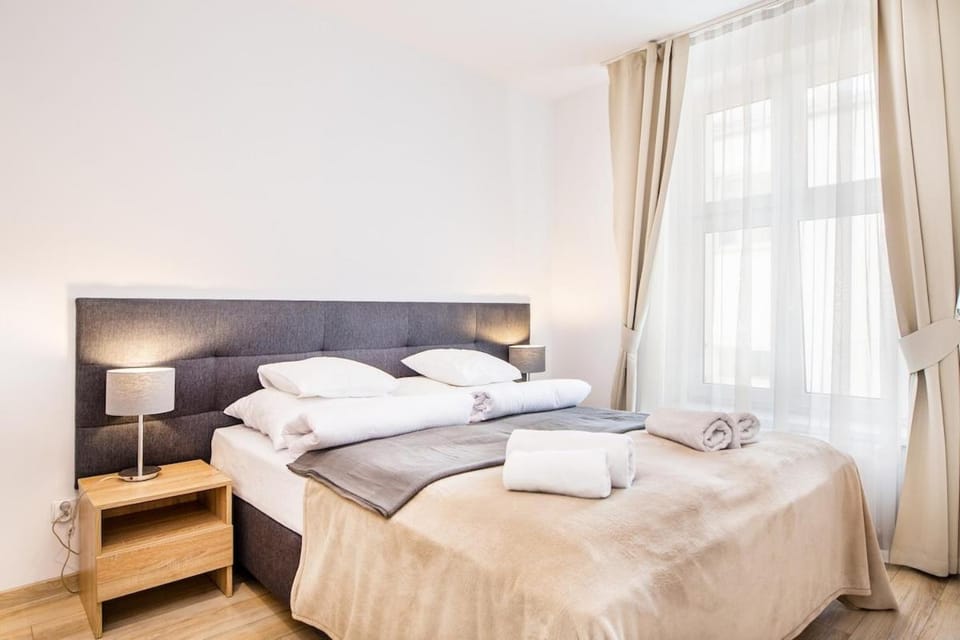 Old Town Apt - Bosacka B30 Apartment in Krakow