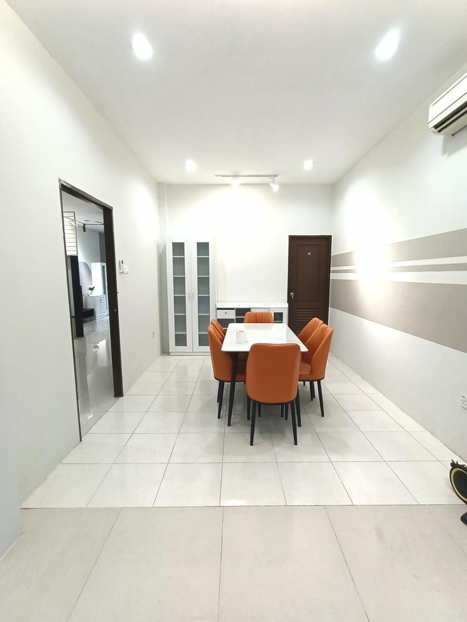 Empire Citystay at Moyan-4Queen House in Kuching