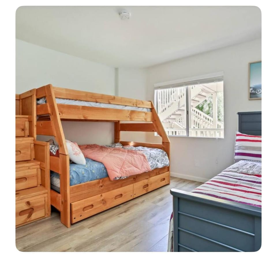 Ritz Pointe dr Apartment in Monarch Beach